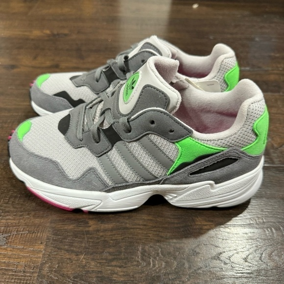 Adidas Yung 96 Off White Solar Green Sneaker Size 7 Women - Picture 4 of 10